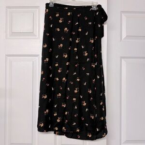 URBAN Romantics Black Floral Maxi Skirt